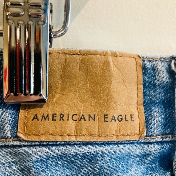 AMERICAN EAGLE Sz 16 90s Bootcut  Light Wash Raw Hem Wiskering Boot Cut Jeans - Picture 6 of 11